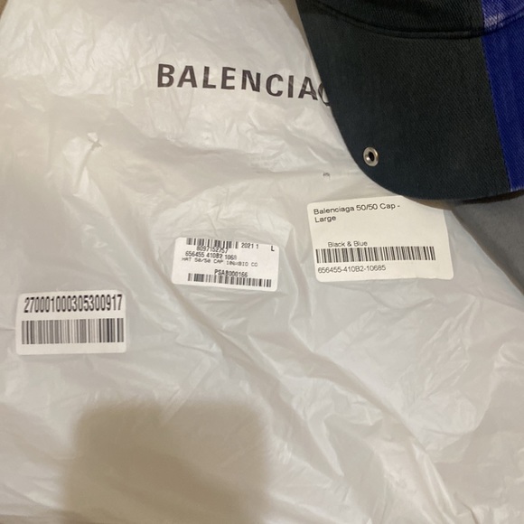 Balenciaga Hat - Picture 3 of 11